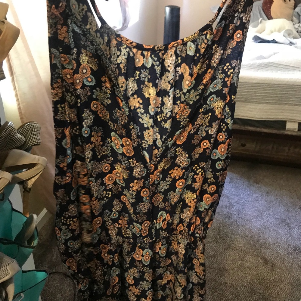 Romper - Picture 2 of 2